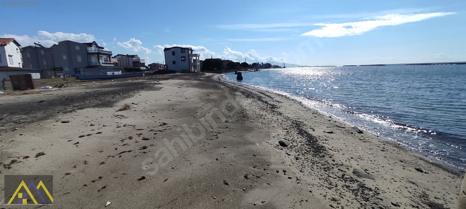 DAF YAPIDAN AYVALIK ALTINOVADA DENİZE YAKIN 3KATLI VİLLAYA UYGUN - görsel 17