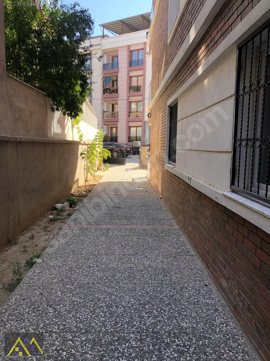 9 Eylül Üniversite Yerleşkesi Yakını 1+1 Eşyalı Arakat Daire - görsel 18