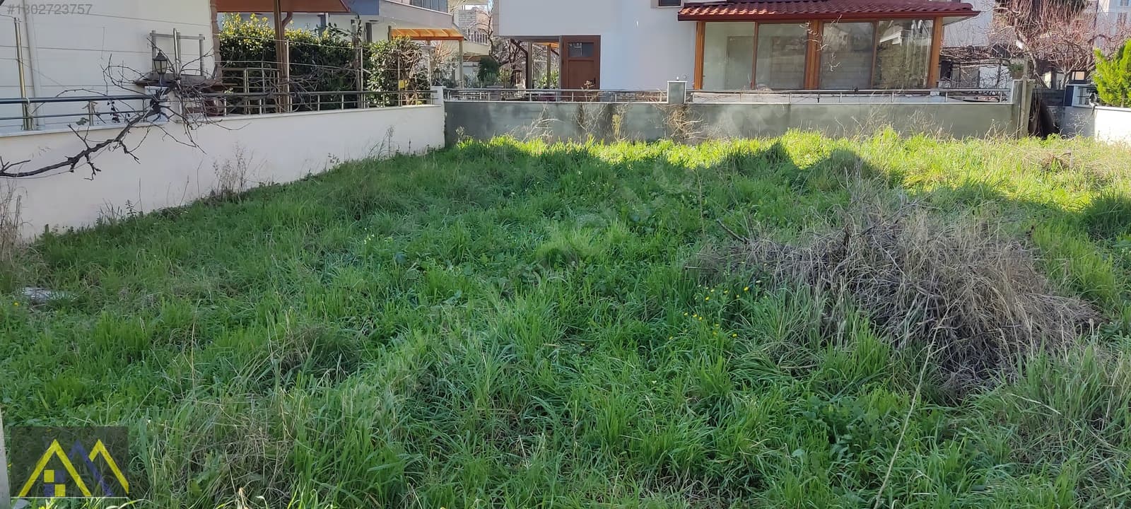 DAF YAPIDAN AYVALIK ALTINOVADA DENİZE YAKIN 3KATLI VİLLAYA UYGUN - görsel 9