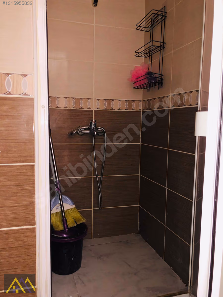 Atatürk Mahallesinde Asansörlü Eşyalı 1+1 Kiralık Daire - görsel 17