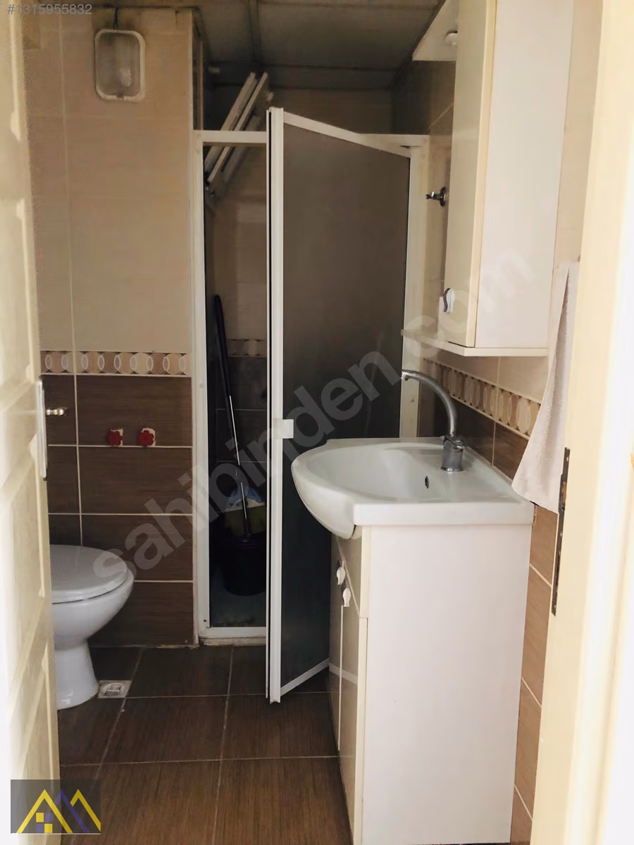 Atatürk Mahallesinde Asansörlü Eşyalı 1+1 Kiralık Daire - görsel 15
